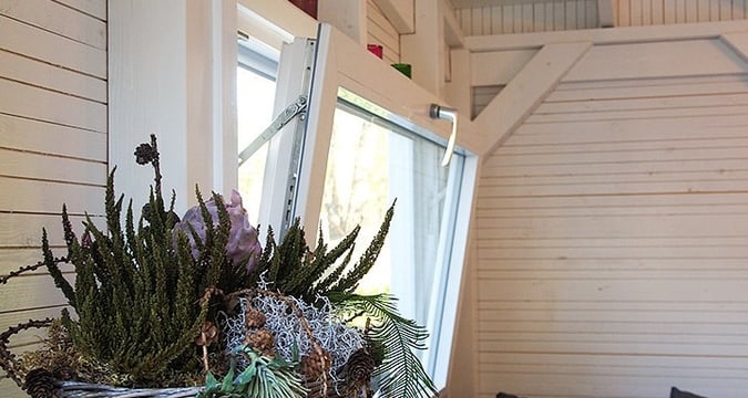 Kippi-ikkuna kesakeittiöön tai mökille