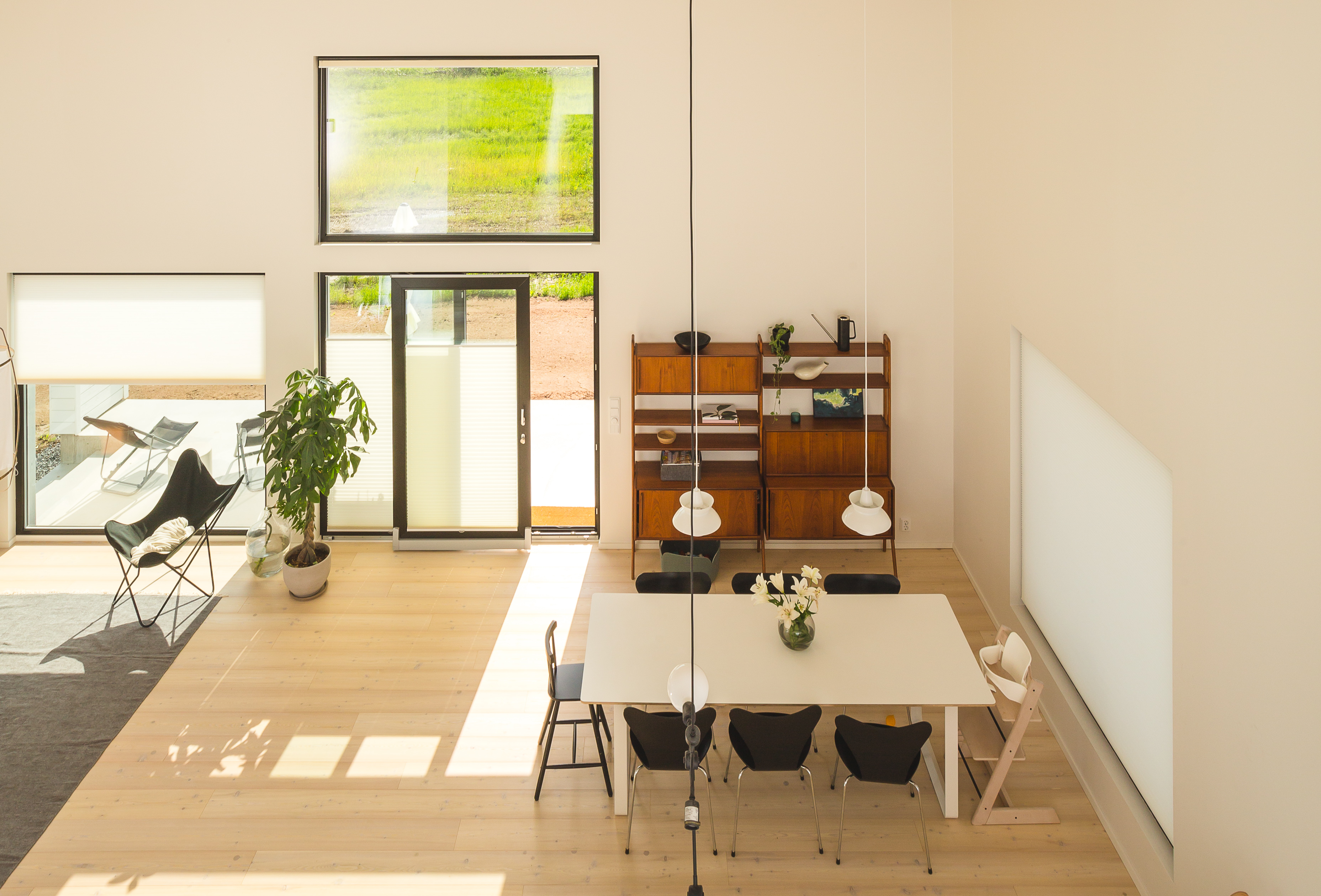 image-gallery-windows-open